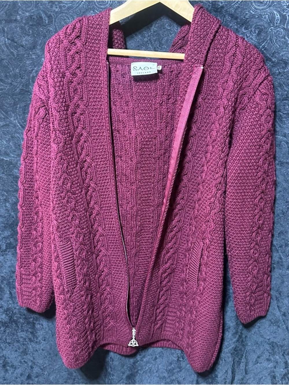 SAOL Ireland Cable Knit Zip-Front hoided Sweater Cardigan in Berry XL Womens